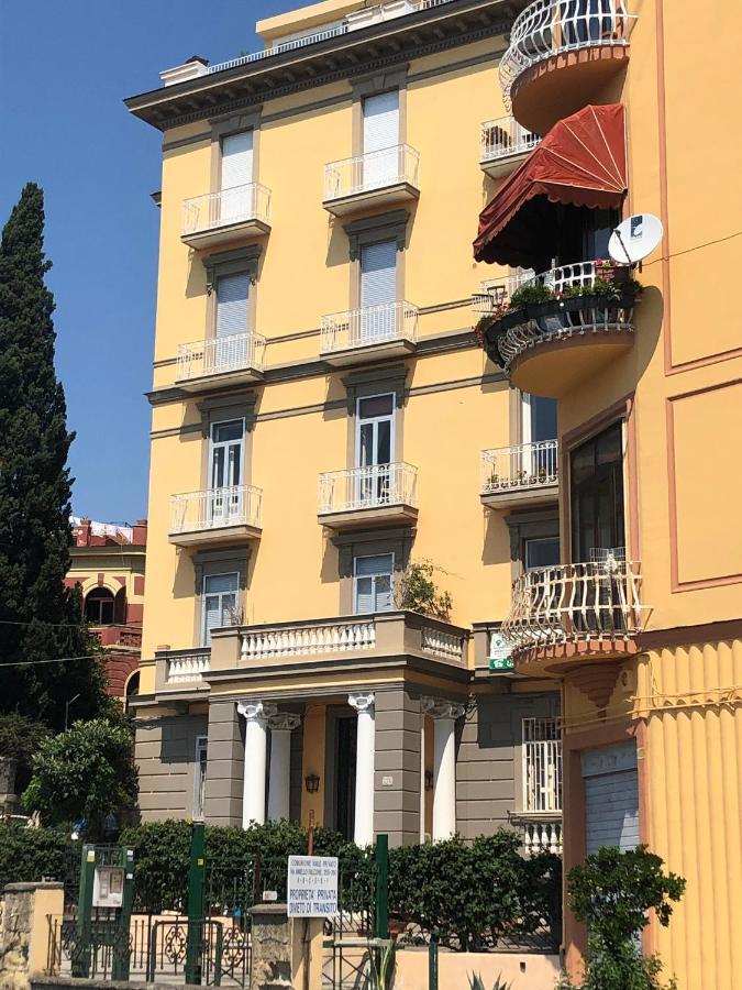 Vomero Guest House Naples Luaran gambar